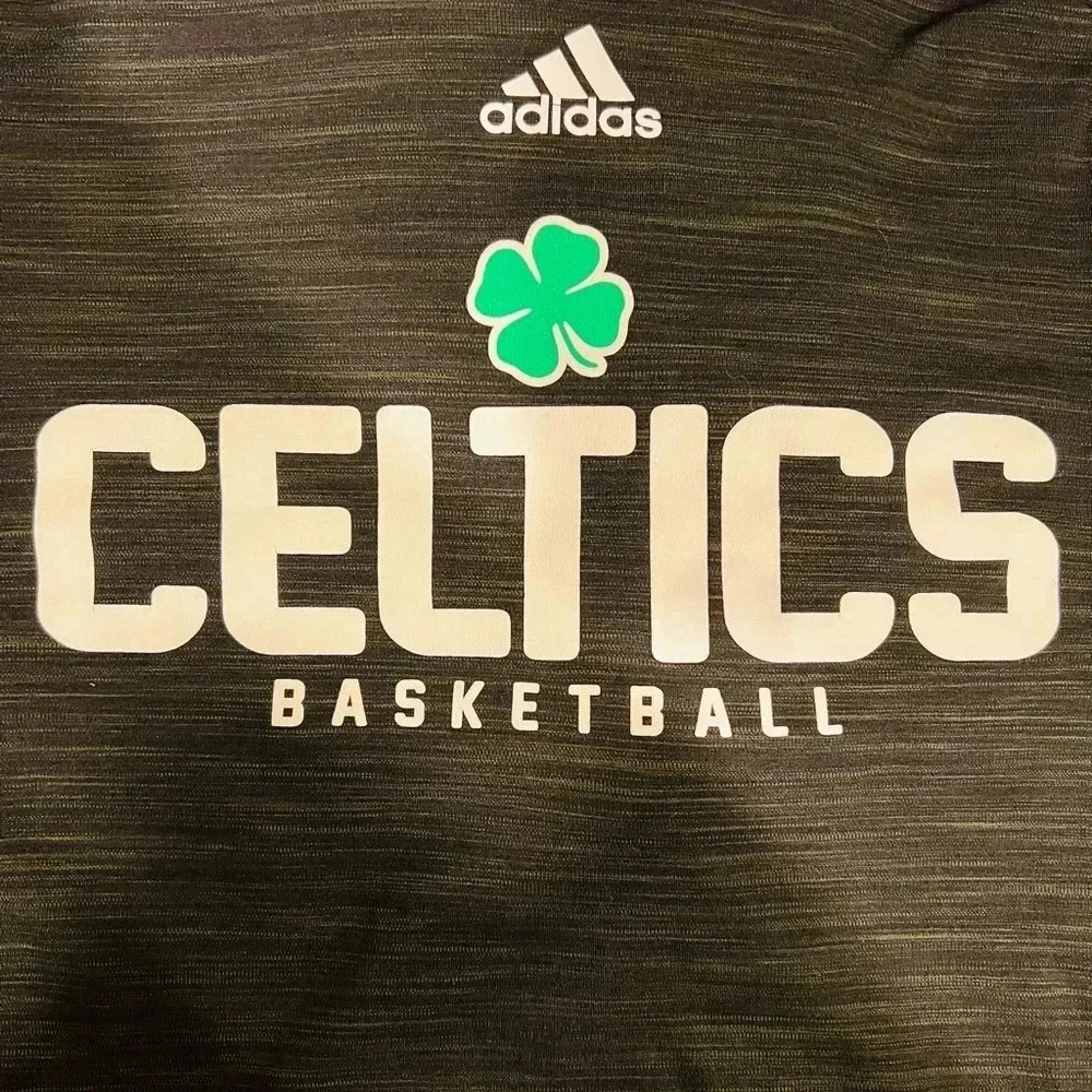 🔥Adidas Celtics sweatshirt 🔥 - Picture 6 of 9